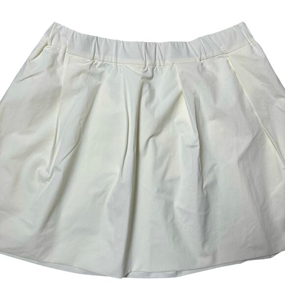 P. Johnson White Skirt NEW - Picture 2 of 6